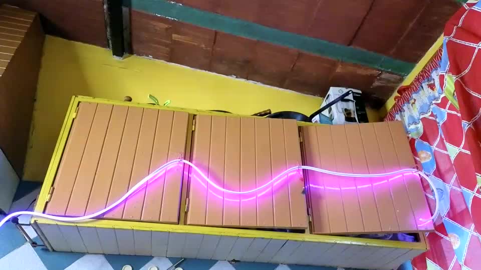 Jony_Marta Cam Model Chat November 12, 2025