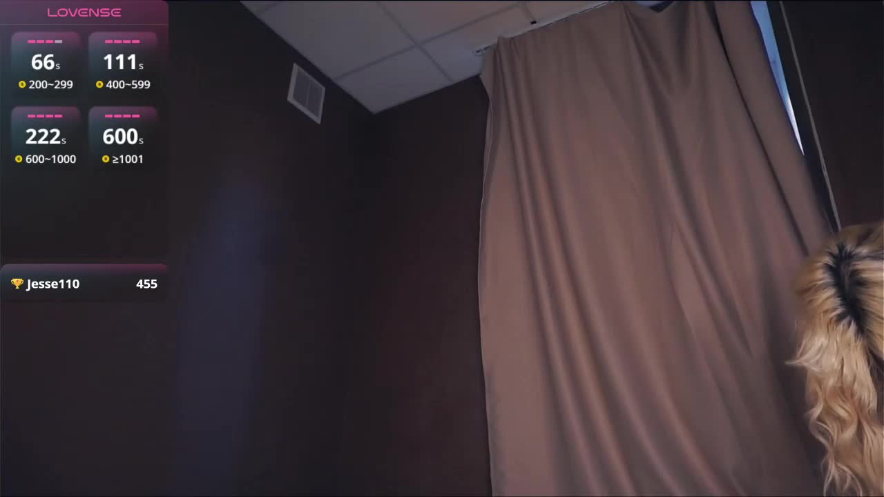 gwenbudlong Cam Model Chat November 12, 2025