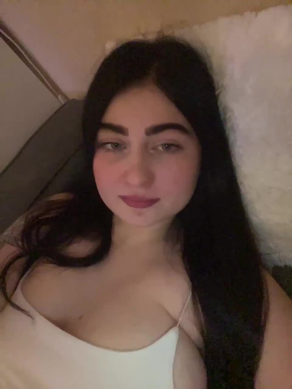 your_other_half Cam Model Chat November 12, 2025