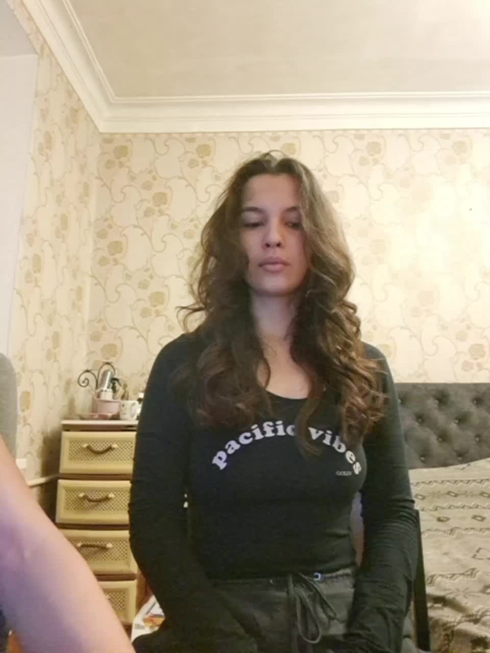 Love_Crew Cam Model Chat November 12, 2025