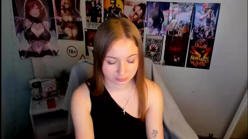 nicoledior_ Cam Model Chat November 12, 2025