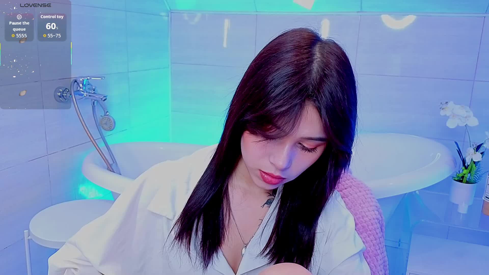 CoralineJones Cam Model Chat November 13, 2025