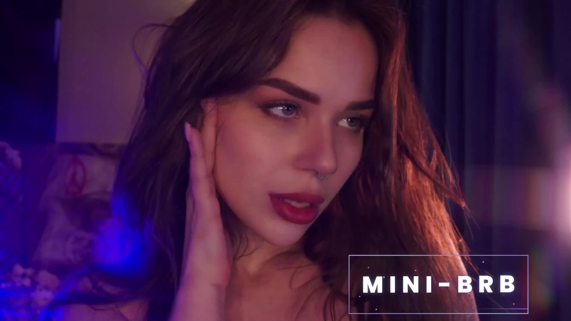 MiniNika Cam Model Chat November 13, 2025