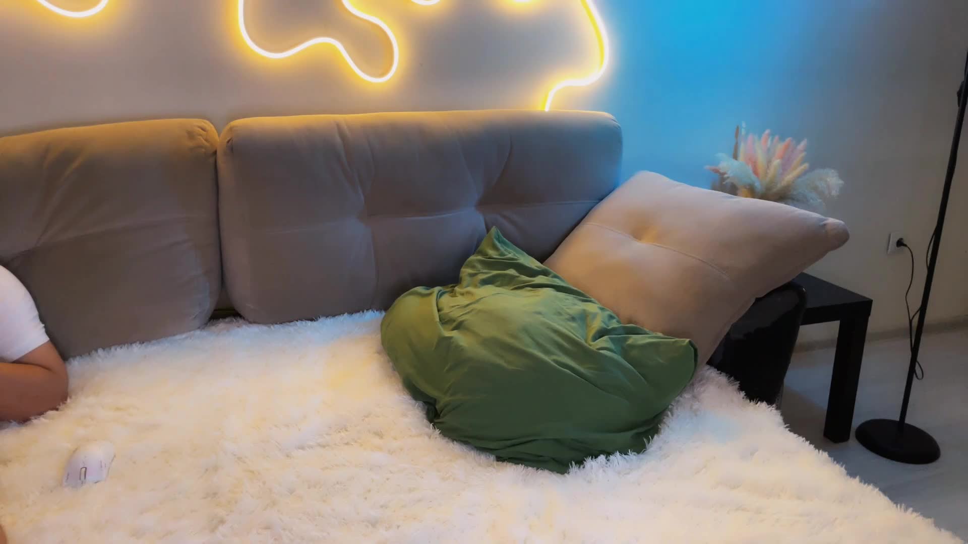 lkpleasure Cam Model Chat November 13, 2025