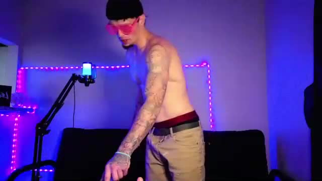 frankoafterdark Cam Model Chat November 13, 2025