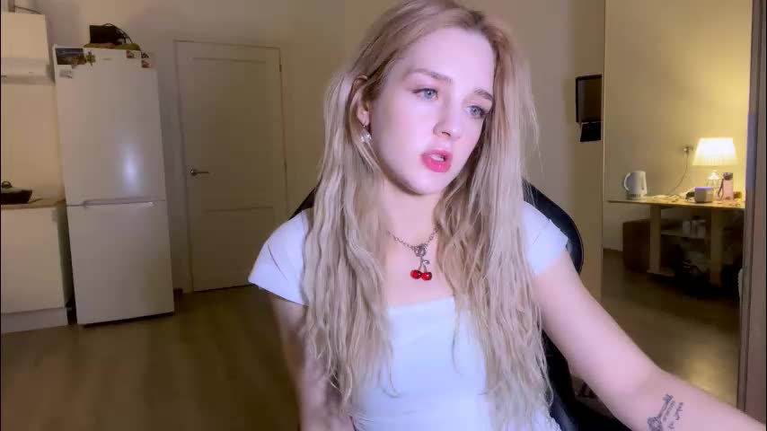 sailormoon666_ Cam Model Chat November 13, 2025