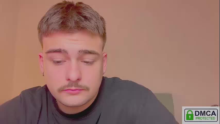 your_molly_mark Cam Model Chat November 13, 2025