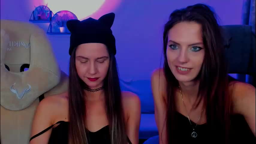 emilywiled Cam Model Chat November 13, 2025