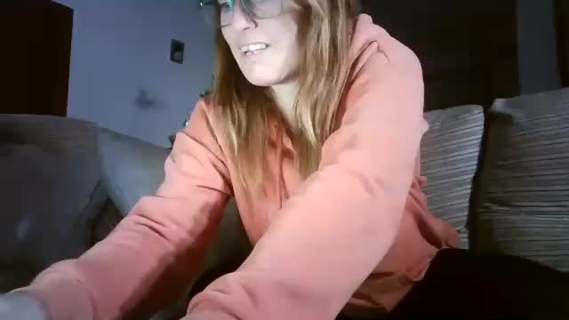 lolahueso Cam Model Chat November 13, 2025