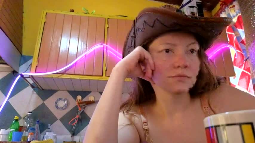 Jony_Marta Cam Model Chat November 13, 2025