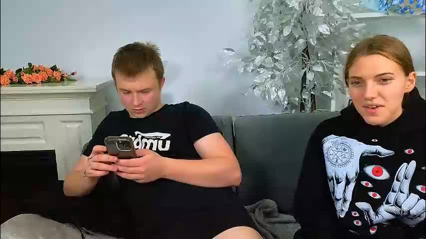 ollistiw Cam Model Chat November 13, 2025