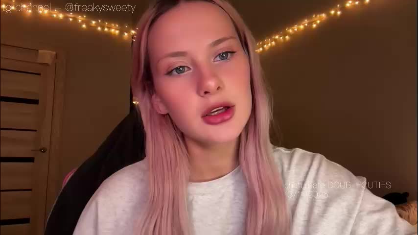 doublecuties Cam Model Chat November 13, 2025