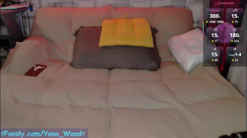 camkitana01 Cam Model Chat November 13, 2025
