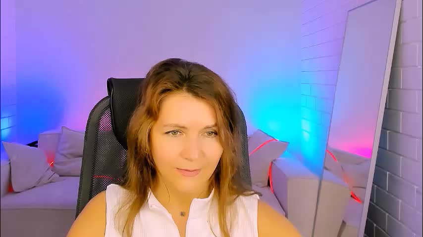 nicolehits Cam Model Chat November 14, 2025