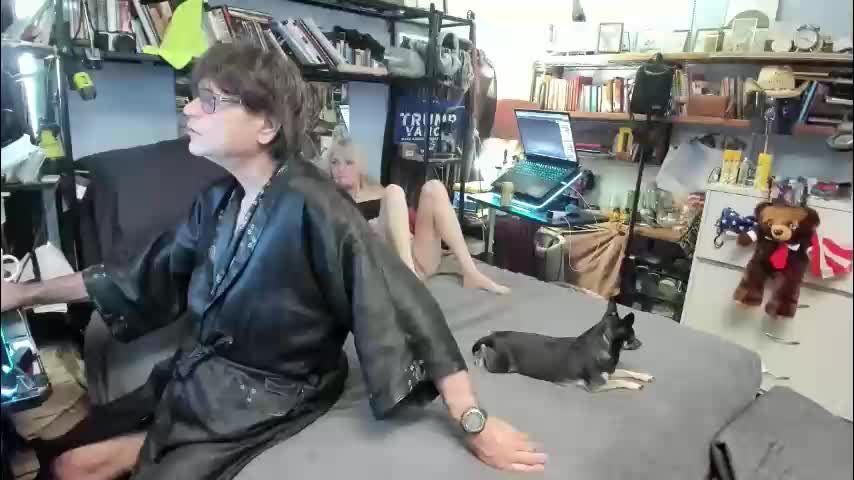pink_black Cam Model Chat November 14, 2025
