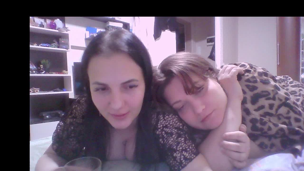 Yxoooeiy Cam Model Chat November 14, 2025