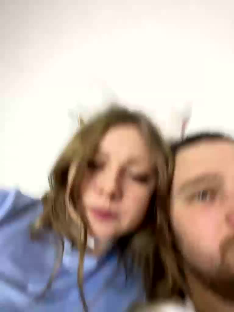 VixyVee Cam Model Chat November 14, 2025