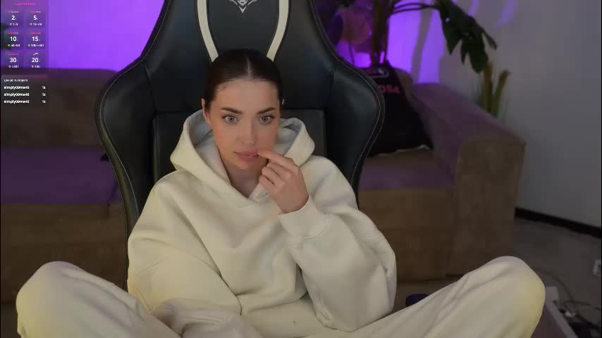 kira0541 Cam Model Chat November 14, 2025