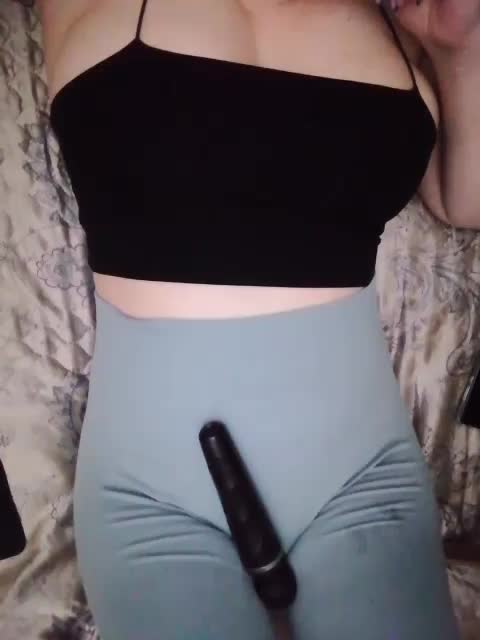 -Tiffany- Cam Model Chat November 14, 2025