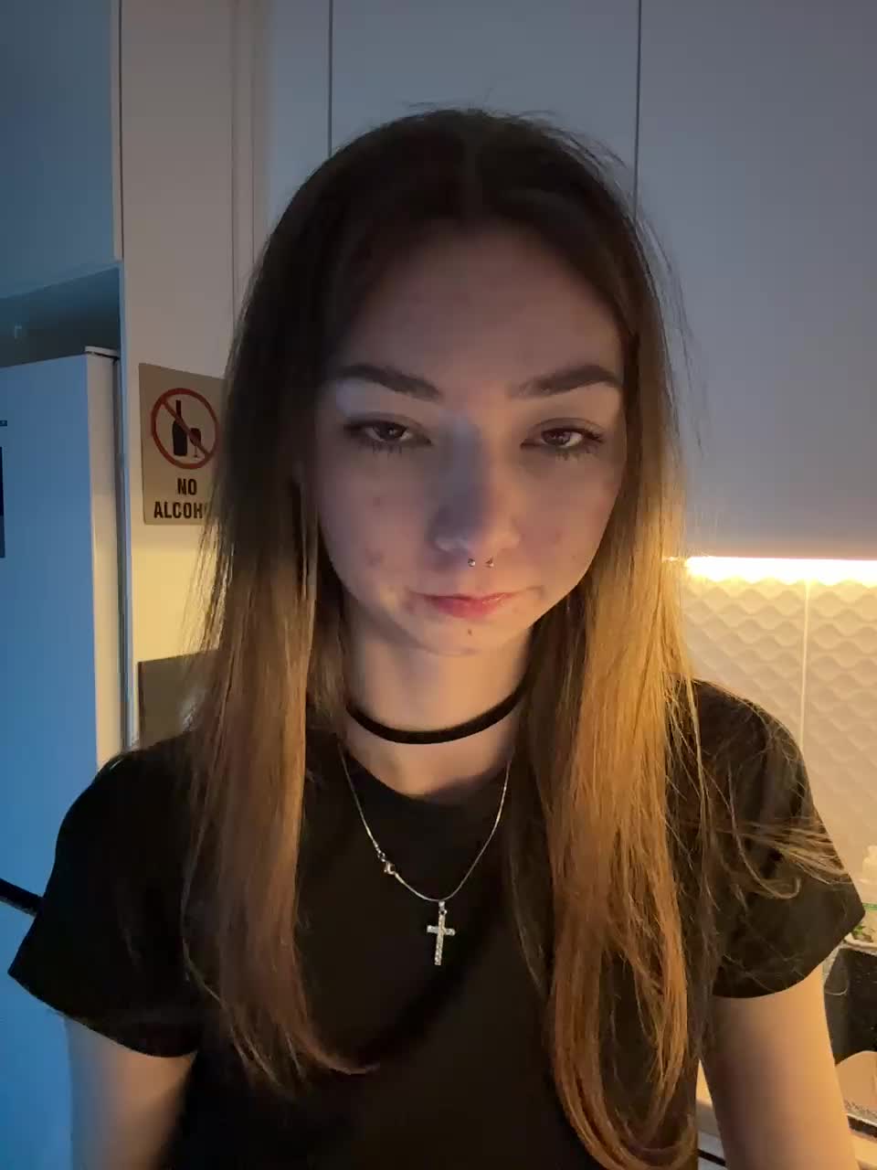 ShyAlya Cam Model Chat November 14, 2025