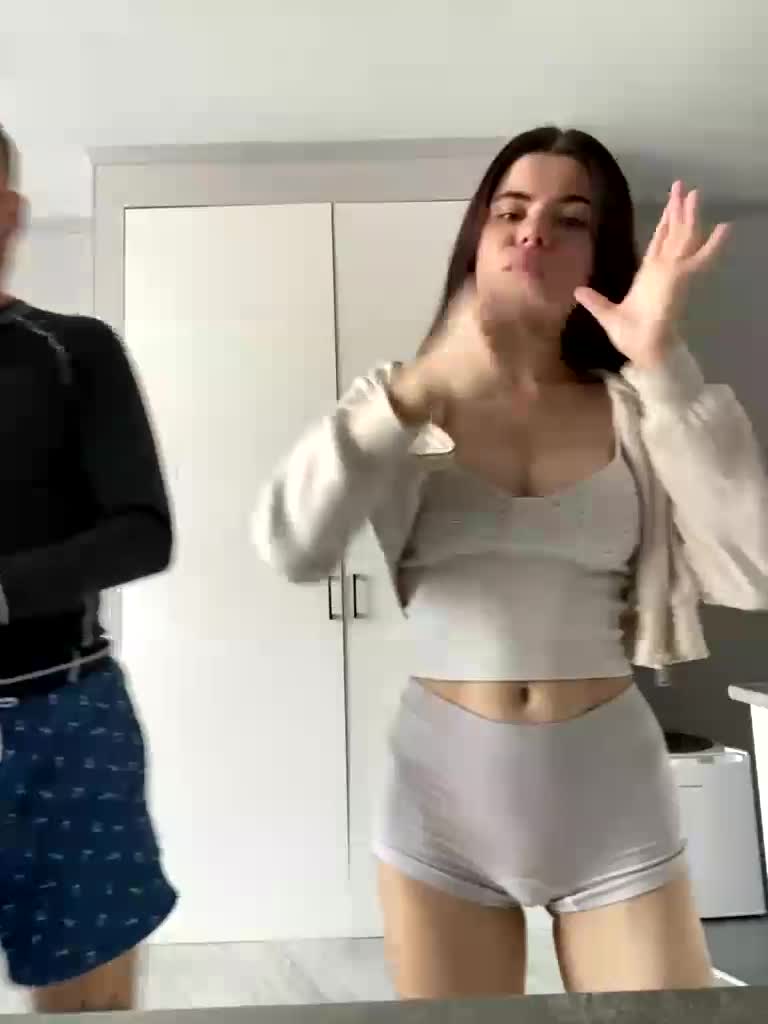 Room_of_love Cam Model Chat November 14, 2025