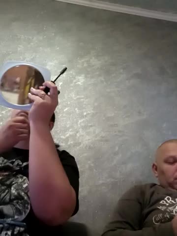 Greta_Tamar Cam Model Chat November 14, 2025