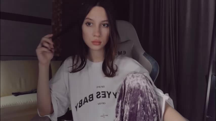 vivalaplutofucku Cam Model Chat November 15, 2025