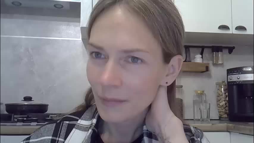 sara_killian Cam Model Chat November 15, 2025
