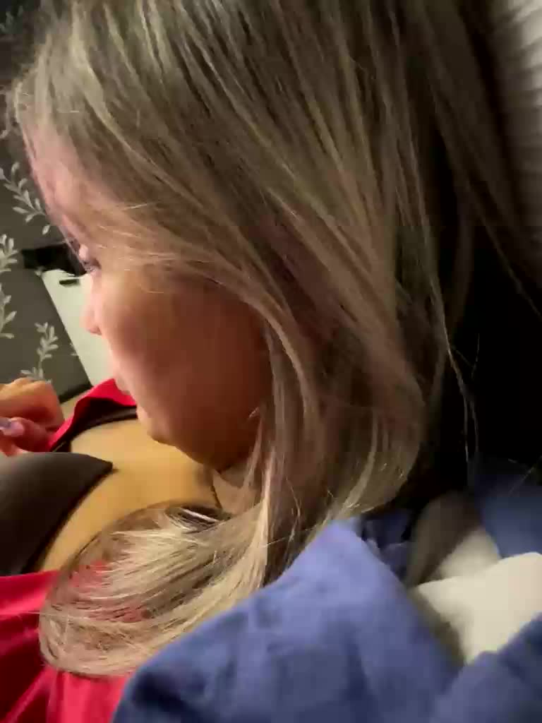 Belladonna-5 Cam Model Chat November 15, 2025