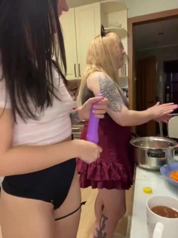 Peppapigi Cam Model Chat November 15, 2025