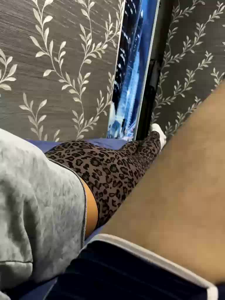 Belladonna-5 Cam Model Chat November 15, 2025