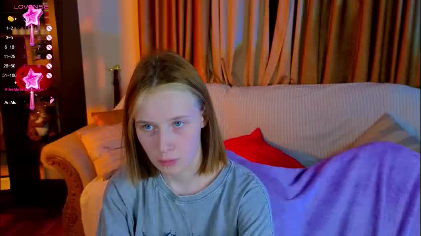 berry_assortment Cam Model Chat November 15, 2025