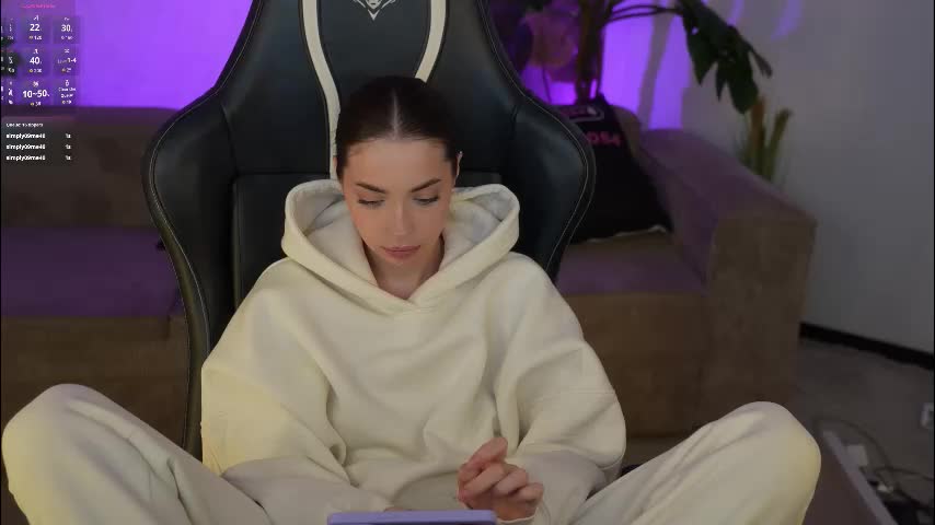 kira0541 Cam Model Chat November 15, 2025