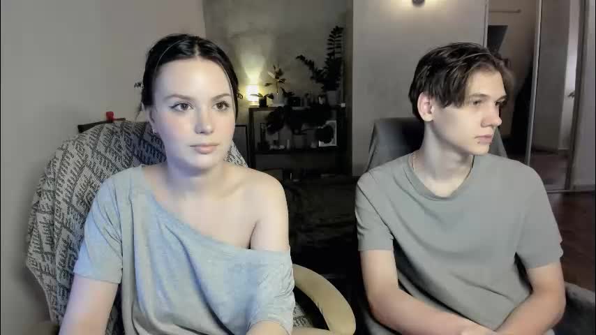 yourher0in Cam Model Chat November 15, 2025