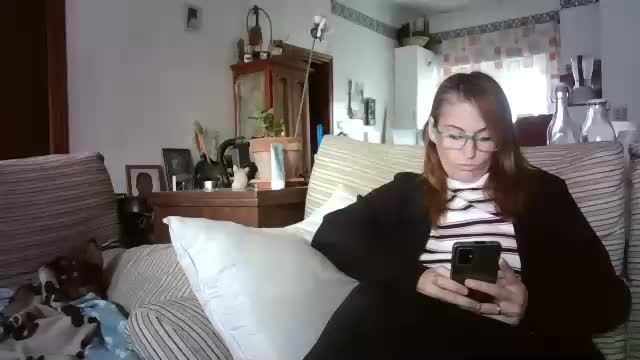 lolahueso Cam Model Chat November 15, 2025