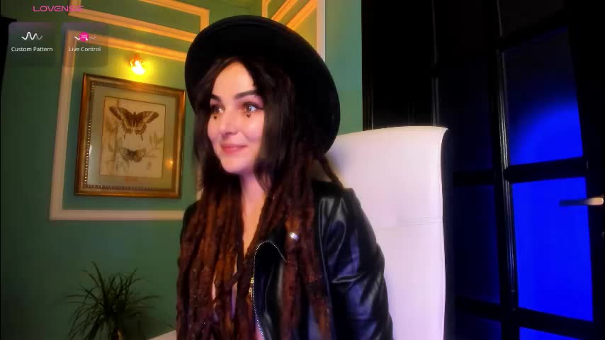 1munique Cam Model Chat November 15, 2025