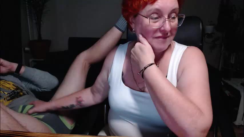 joannaandneighbour Cam Model Chat November 15, 2025