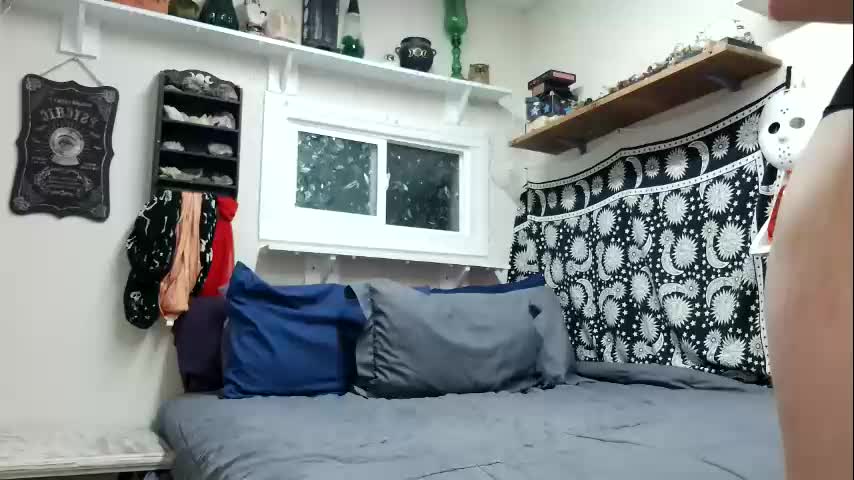 petite_emeri Cam Model Chat November 15, 2025