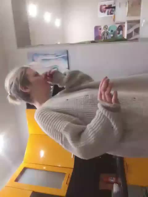 TilyTily Cam Model Chat November 15, 2025