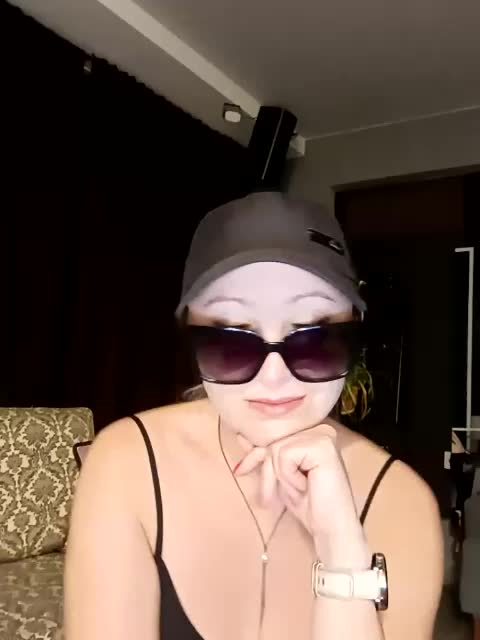 Krasotkas_duo Cam Model Chat November 15, 2025