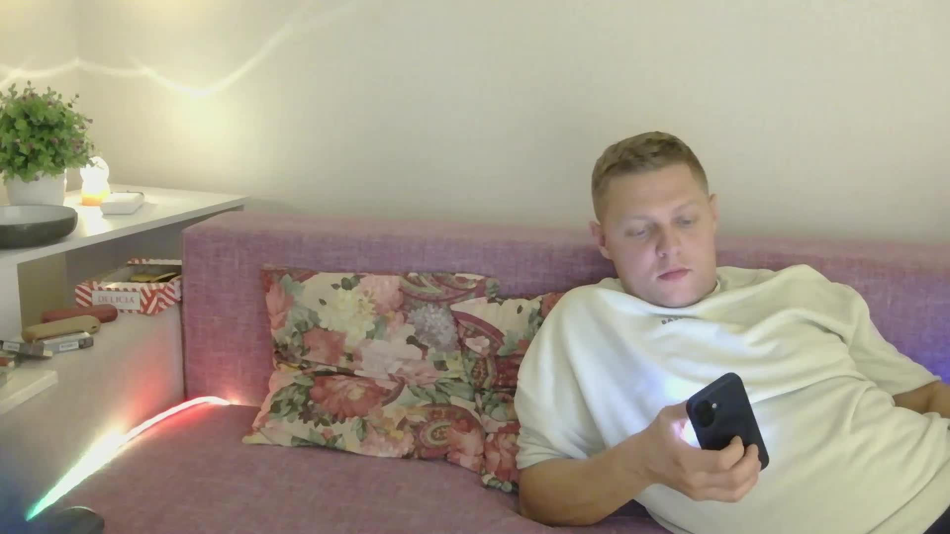 NotSoSweetDasha Cam Model Chat November 15, 2025