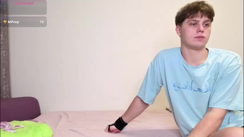 emily_and_ilumi Cam Model Chat November 15, 2025