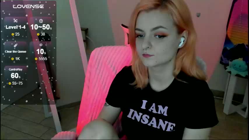 red_bestie_ Cam Model Chat November 15, 2025