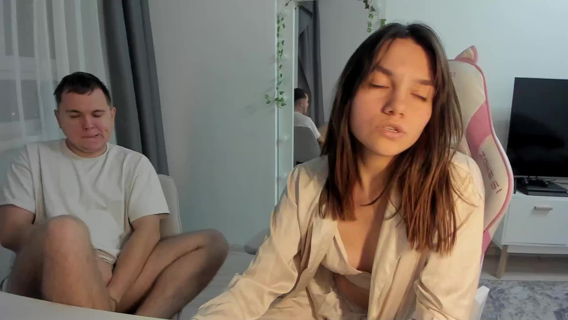 FanatKenli Cam Model Chat November 15, 2025