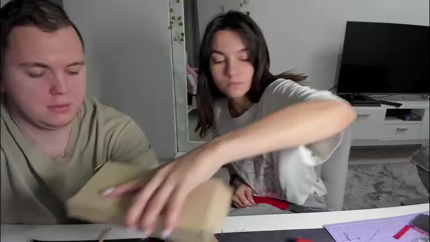 kesh_mne Cam Model Chat November 16, 2025