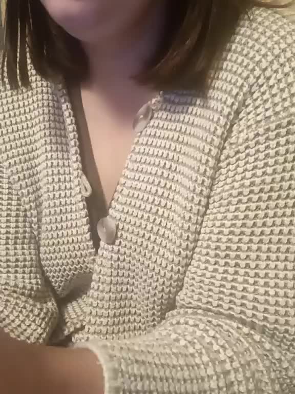 Konfetka228 Cam Model Chat November 16, 2025