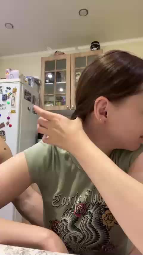 _Dragon_ Cam Model Chat November 16, 2025