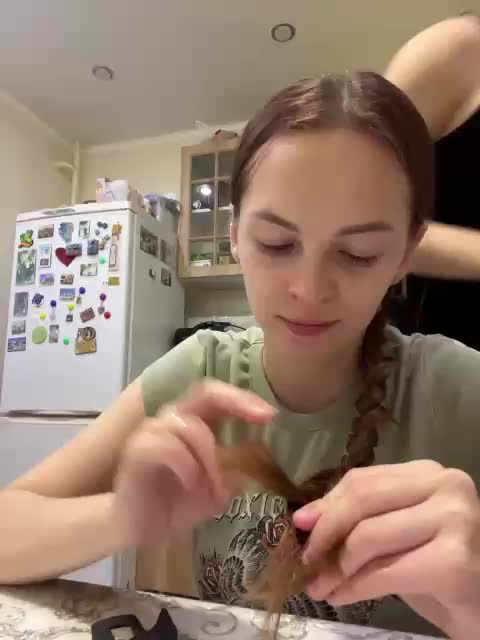 _Dragon_ Cam Model Chat November 16, 2025