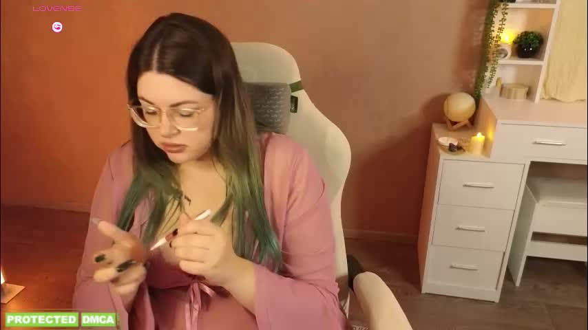 sunflower0907 Cam Model Chat November 16, 2025