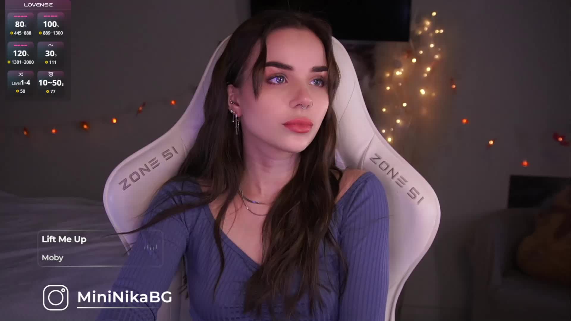 MiniNika Cam Model Chat November 16, 2025